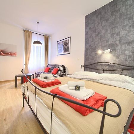 זאגרב Logo Apartments 5 Min Walk To Main Square מראה חיצוני תמונה